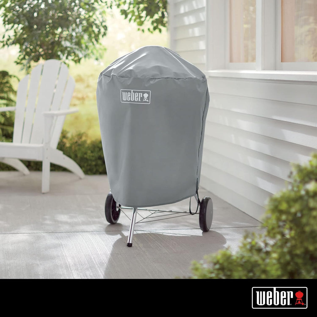 Weber Classic Kettle barbecue au charbon de bois, surface de cuisson ? 57cm, barbecue avec couvercle et cuve en acier emaillé, thermomètre intégré au couvercle, trépied et roues - Noir (1341504)